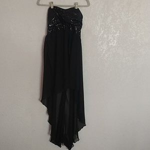 Black strapless dress